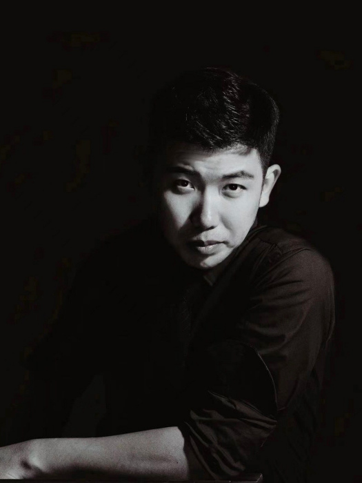 李根(中國內地男導演) 李根(中國內地男導演)
