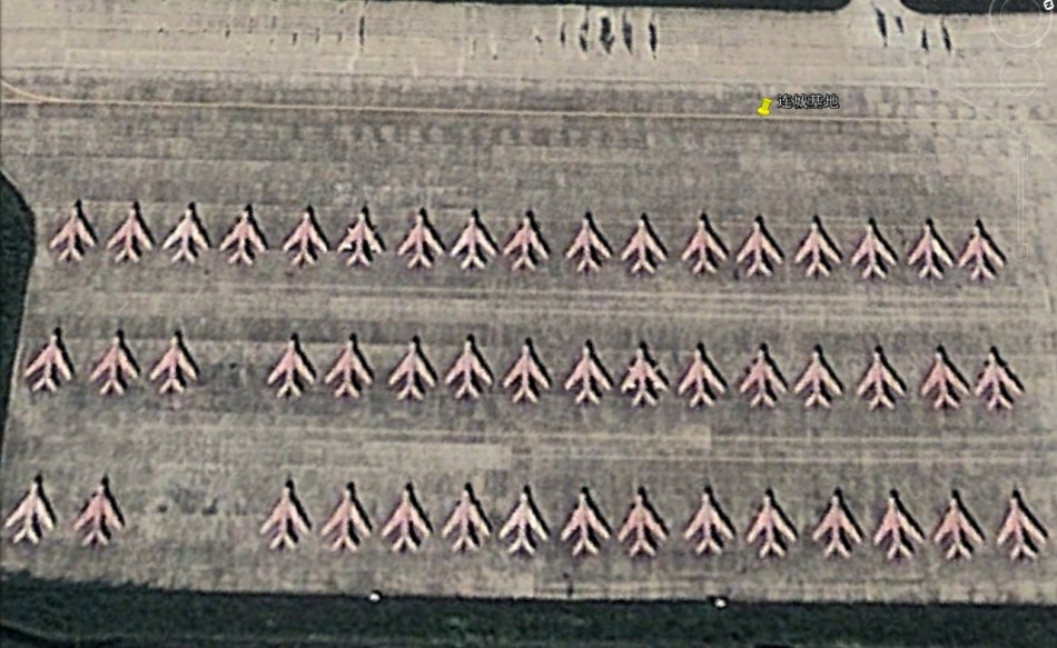 衛星圖片顯示大批殲-6無人機進駐福建機場