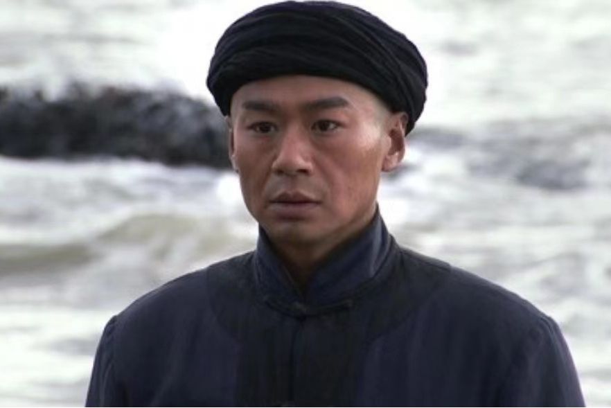 龍翔宇(歷史劇《鐵甲艦上的男人們》中的角色) 龍翔宇(歷史劇《鐵甲艦上的男人們》中的角色)