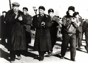 1960年底，聶榮臻元帥在基地視察。
