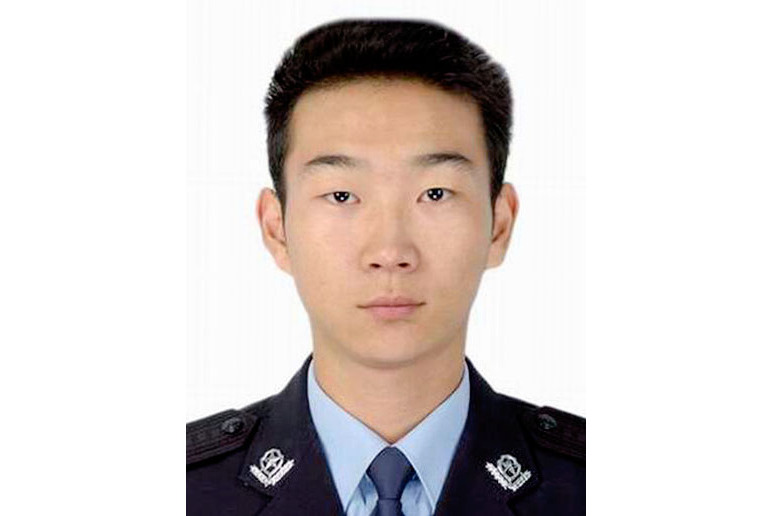 李海(第五師博樂墾區公安局沙山子派出所所長) 李海(第五師博樂墾區公安局沙山子派出所所長)