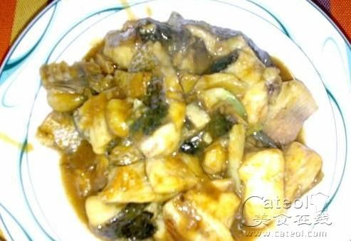 蒜煨黑魚