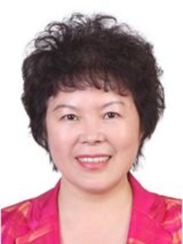 管艾宏 管艾宏