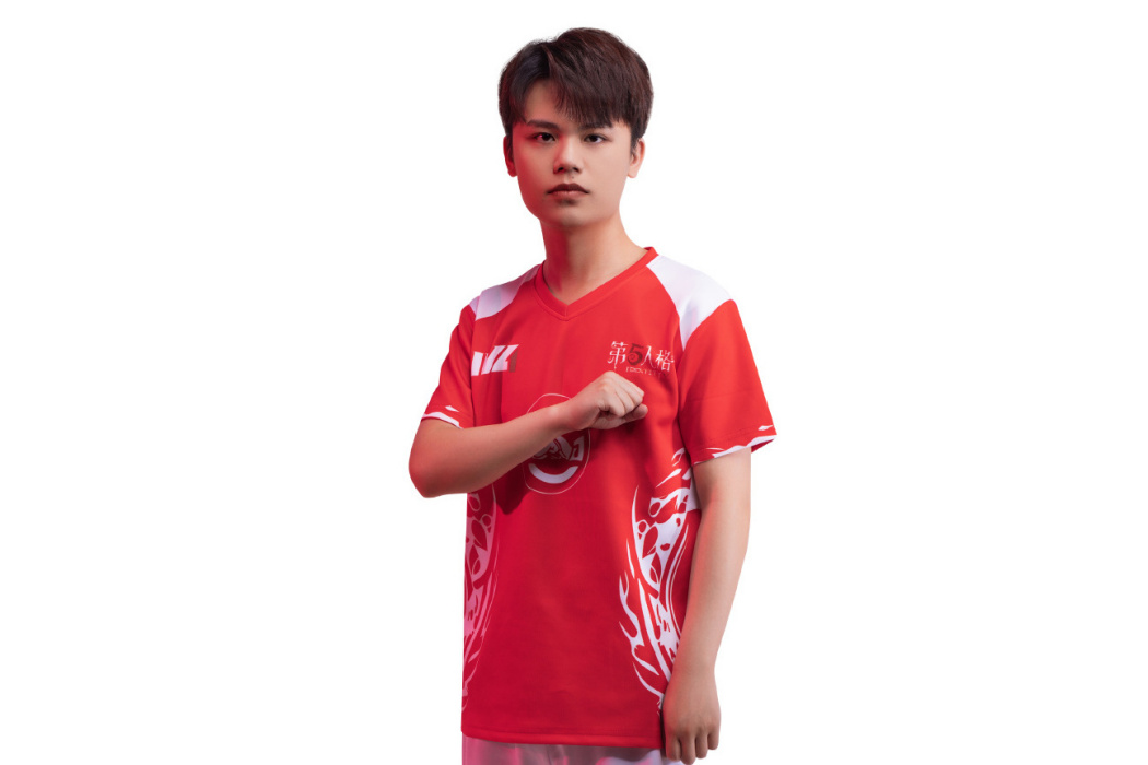 石鑫(枯草(中國第五人格項目電子競技選手)) 石鑫(枯草(中國第五人格項目電子競技選手))