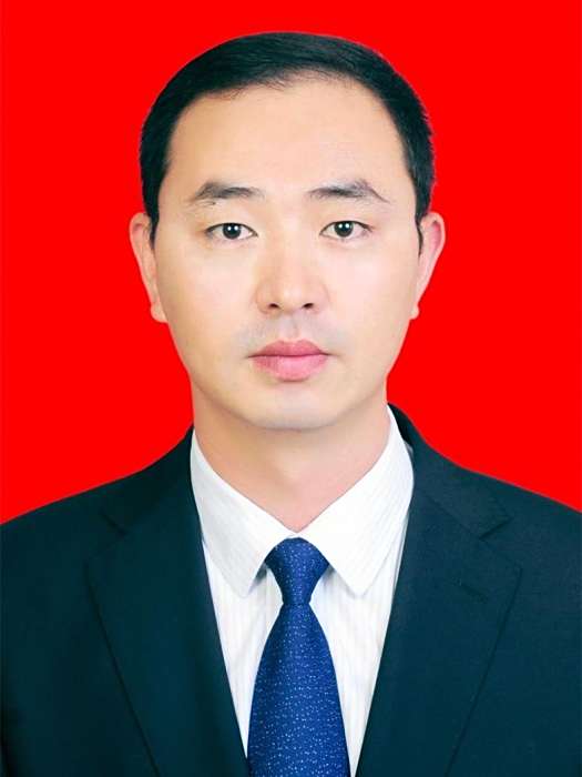 蘇忠(青銅峽市委常委、組織部部長) 蘇忠(青銅峽市委常委、組織部部長)