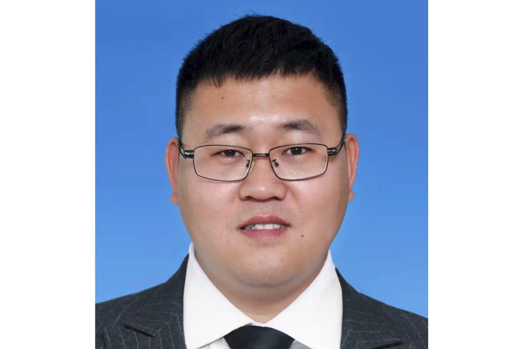 李宣(浙江省縉雲縣委常委,浙江省麗縉智慧型裝備高新技術產業園管理委員會常務副主任,壺鎮鎮黨委委員,書記) 李宣(浙江省縉雲縣委常委,浙江省麗縉智慧型裝備高新技術產業園管理委員會常務副主任,壺鎮鎮黨委委員,書記)