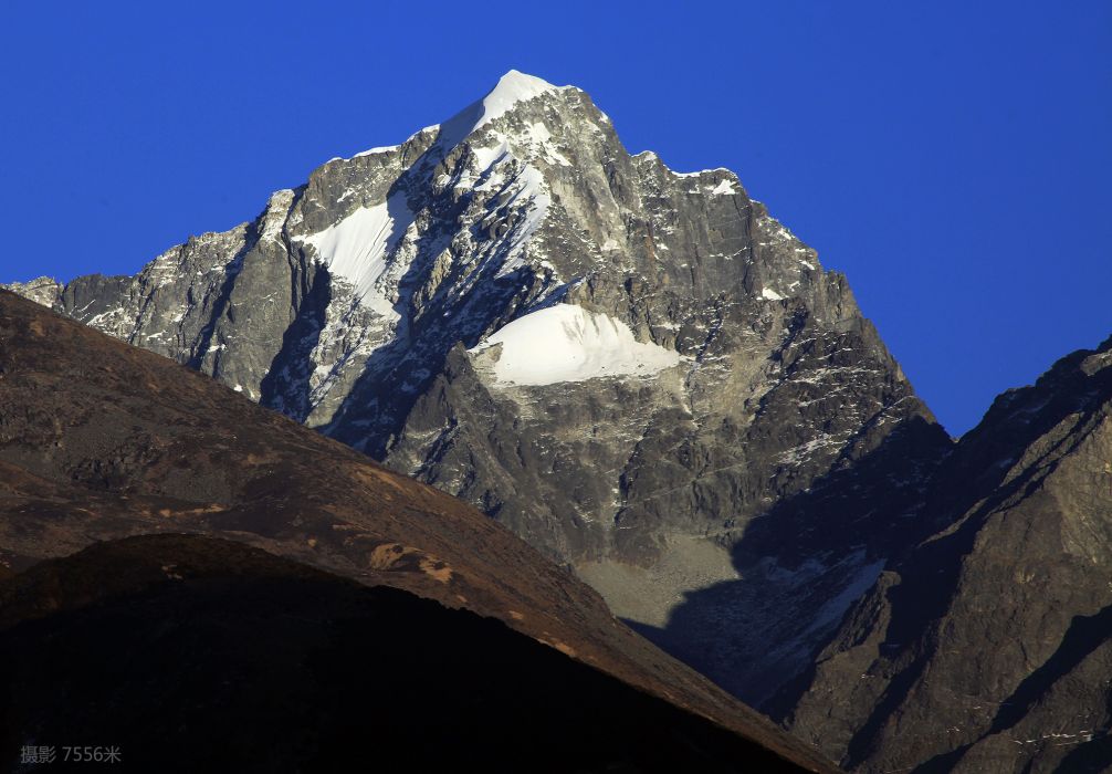 蛇海子山 蛇海子山