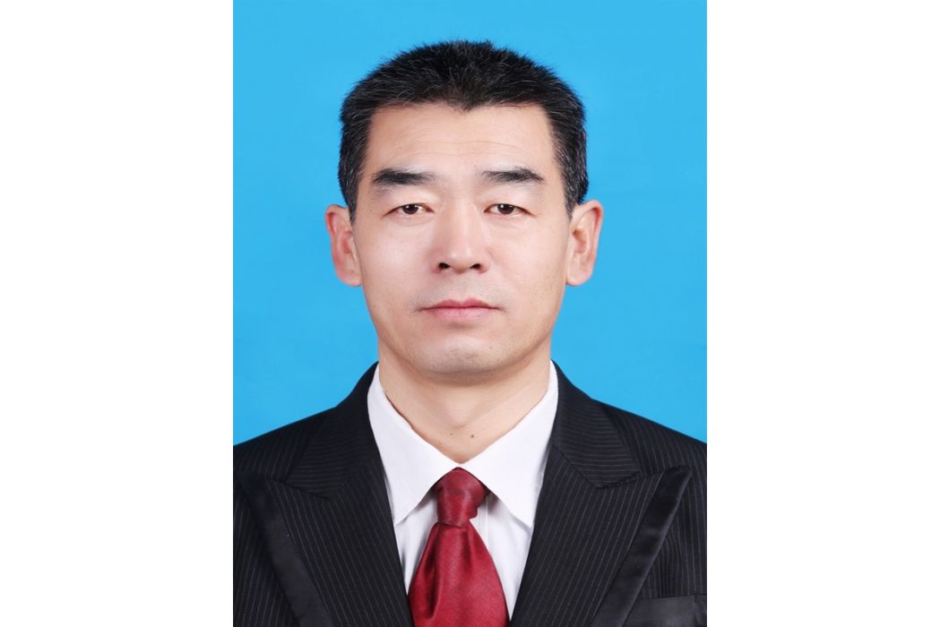 王權(白銀市二中教學副校長) 王權(白銀市二中教學副校長)