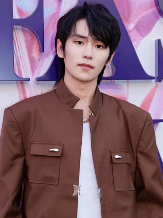 閆丁翔宇 閆丁翔宇