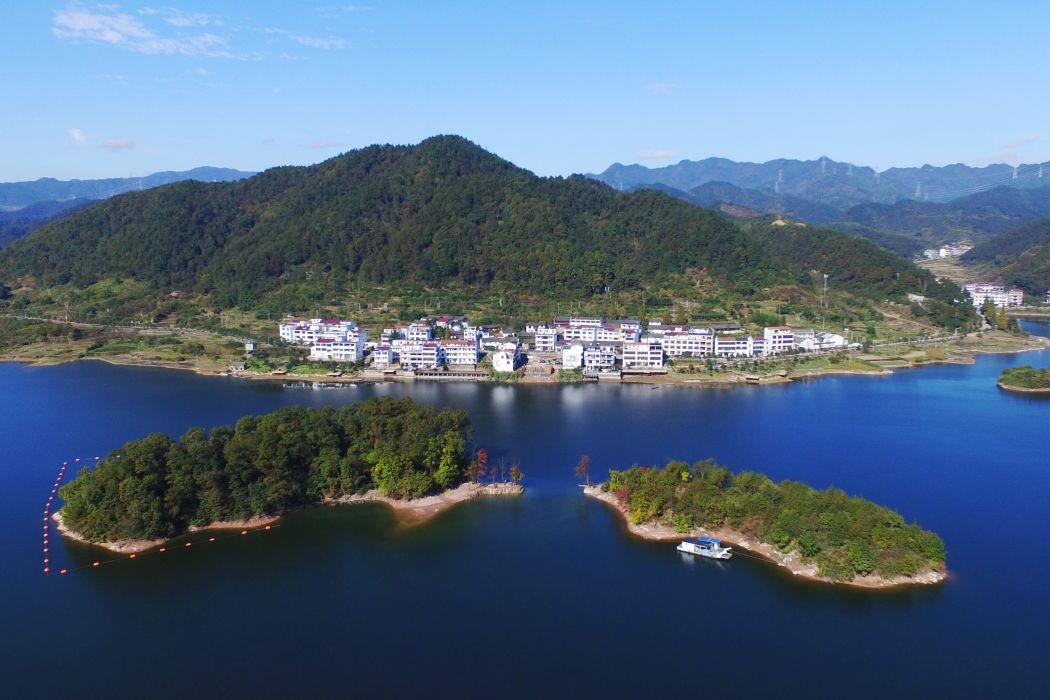 前吳村(浙江省金華市浦江縣下轄村) 前吳村(浙江省金華市浦江縣下轄村)