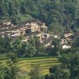 架龍村 架龍村