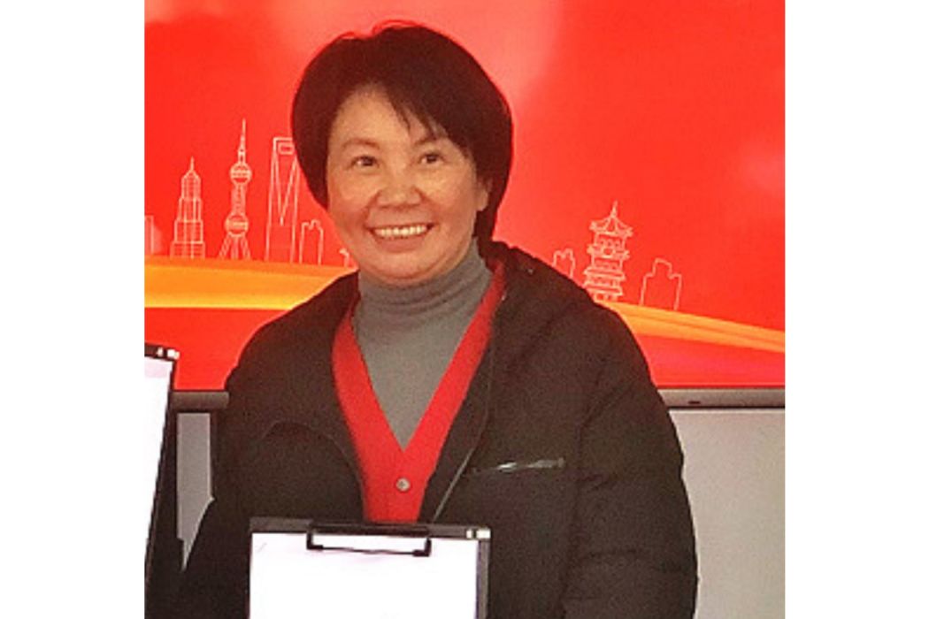 楊嵐(中天精裝獨立董事) 楊嵐(中天精裝獨立董事)