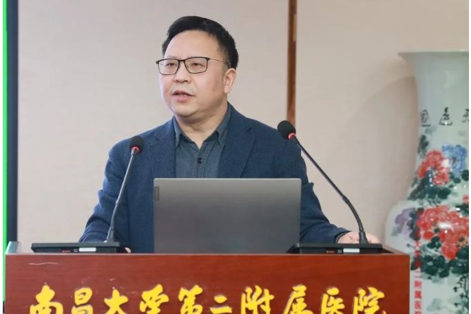 吳建兵(南昌大學第二附屬醫院主任醫師) 吳建兵(南昌大學第二附屬醫院主任醫師)