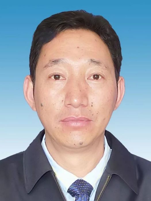 王國華(雲南省迪慶州委統戰部副部長,州民族宗教委黨組書記、主任) 王國華(雲南省迪慶州委統戰部副部長,州民族宗教委黨組書記、主任)