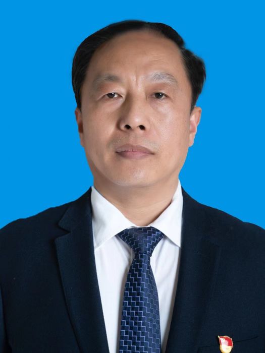 李洪軍(山東省濟南市長清區退役軍人事務局黨組書記、局長) 李洪軍(山東省濟南市長清區退役軍人事務局黨組書記、局長)