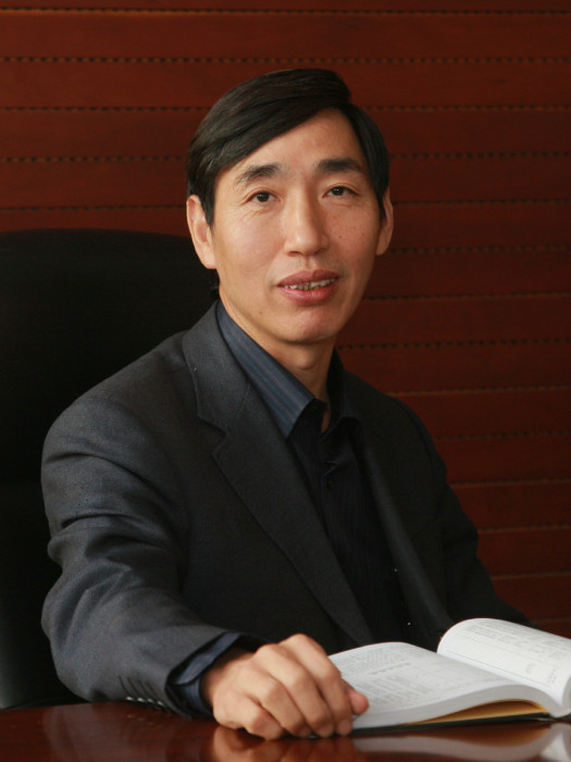 杜振民(中國物理學會相圖專業委員會委員兼秘書長) 杜振民(中國物理學會相圖專業委員會委員兼秘書長)
