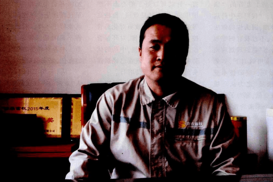 劉俊傑(北京首農畜牧發展有限公司長陽三牛場場長) 劉俊傑(北京首農畜牧發展有限公司長陽三牛場場長)