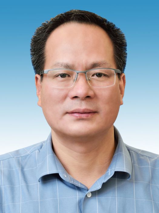 陳志雄(福建省漳州市東山縣財政局黨組書記、局長) 陳志雄(福建省漳州市東山縣財政局黨組書記、局長)