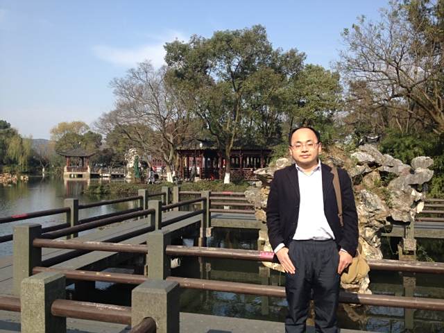 閆志開 閆志開