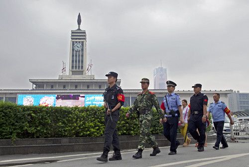 湖南省城市人民警察巡邏條例