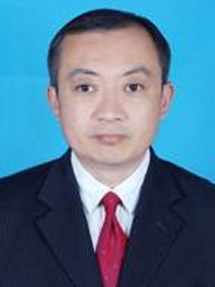 李偉(山東省泰安市泰山區信訪局黨組成員，區信訪綜合服務中心主任)
