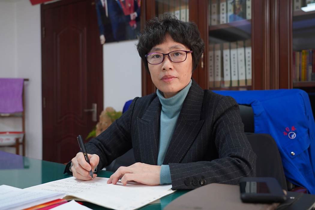 徐秀菊(古貝春集團有限公司黨委書記、董事長) 徐秀菊(古貝春集團有限公司黨委書記、董事長)