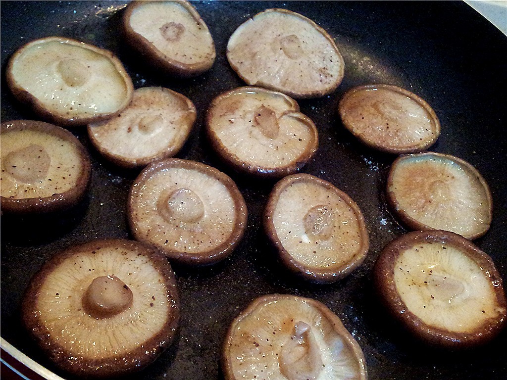 烤香菇怎么做_烤香菇的做法_豆果美食