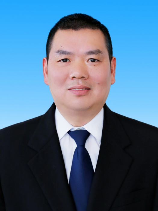 余浩(浙江省衢州市常山縣財政局黨委委員、副局長) 余浩(浙江省衢州市常山縣財政局黨委委員、副局長)