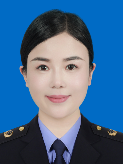 趙清(貴州省黔東南苗族侗族自治州錦屏縣市場監督管理局投訴舉報中心主任) 趙清(貴州省黔東南苗族侗族自治州錦屏縣市場監督管理局投訴舉報中心主任)