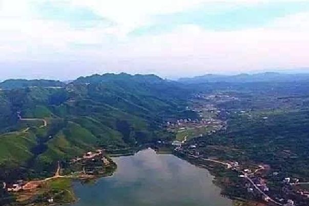 南沖水庫(湖南省邵東市雙鳳鄉的小Ⅰ型水庫) 南沖水庫(湖南省邵東市雙鳳鄉的小Ⅰ型水庫)