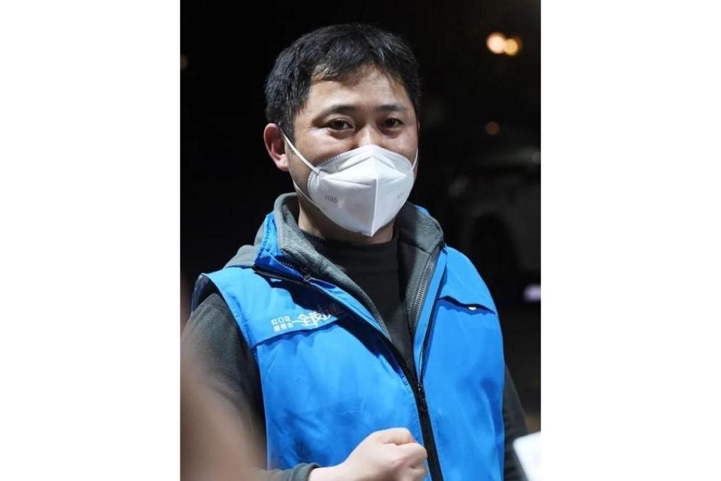 劉苗(上海市虹口區香港麗園居民區黨總支書記) 劉苗(上海市虹口區香港麗園居民區黨總支書記)