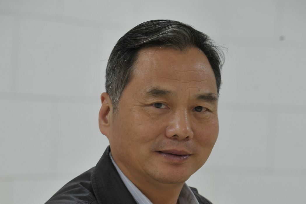 邢立宏 邢立宏