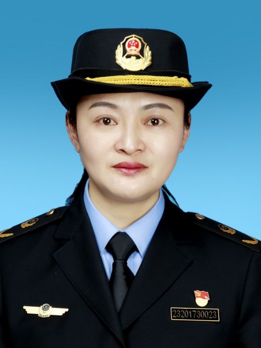 高雪梅(四川省甘孜藏族自治州稻城縣市場監督管理局黨組成員、副局長) 高雪梅(四川省甘孜藏族自治州稻城縣市場監督管理局黨組成員、副局長)