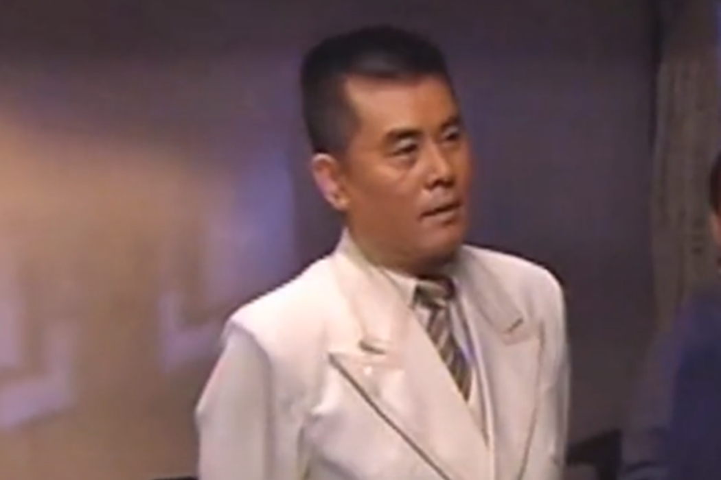 劉天龍(諜戰電視劇《獵鷹1949》中的角色) 劉天龍(諜戰電視劇《獵鷹1949》中的角色)