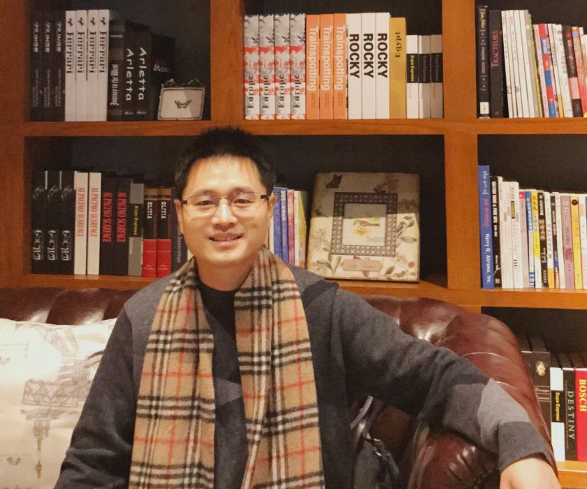 楊輝(第五屆柳青文學獎獲獎人物) 楊輝(第五屆柳青文學獎獲獎人物)