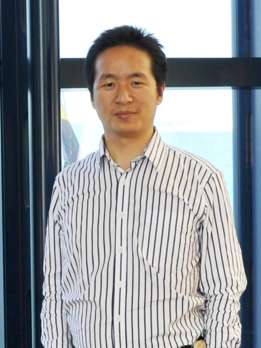 程文彬(南陽港灣裝飾集團董事長) 程文彬(南陽港灣裝飾集團董事長)