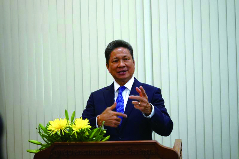 孫占托
