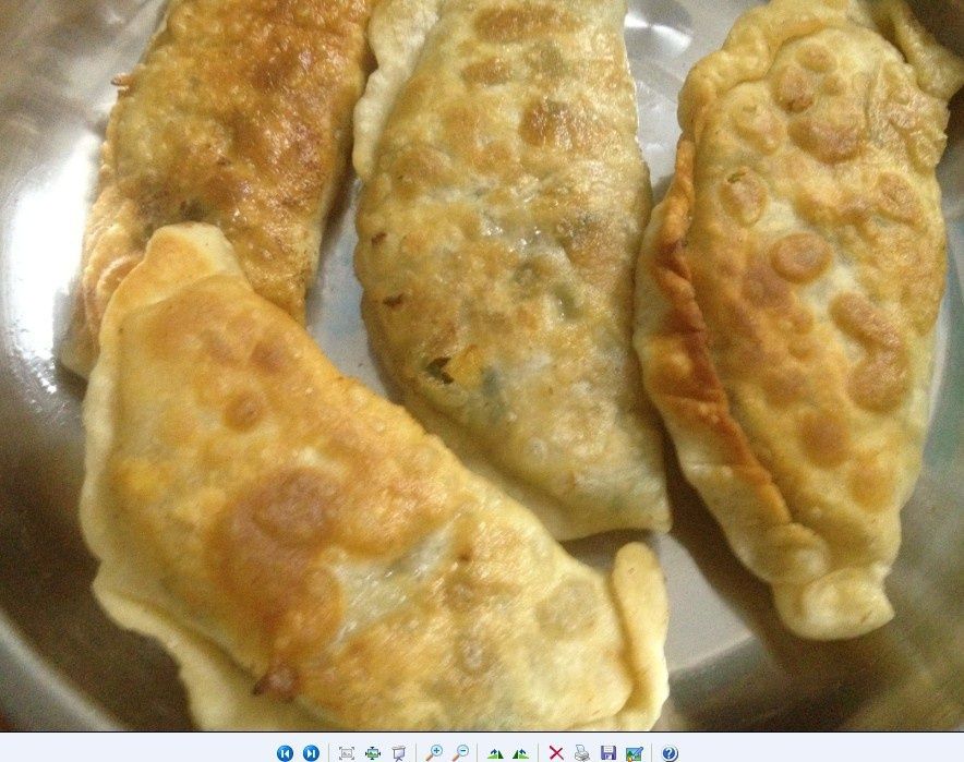 韭菜肉盒子 韭菜肉盒子