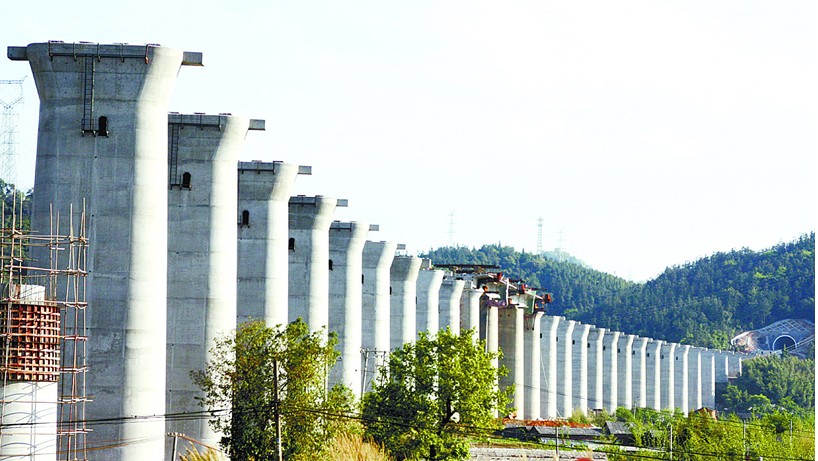 龍廈鐵路燒湯溪大橋