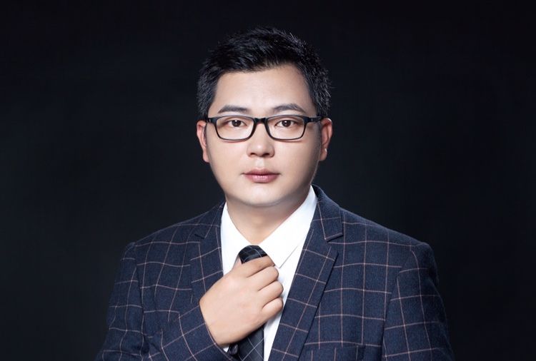 曾溢 曾溢