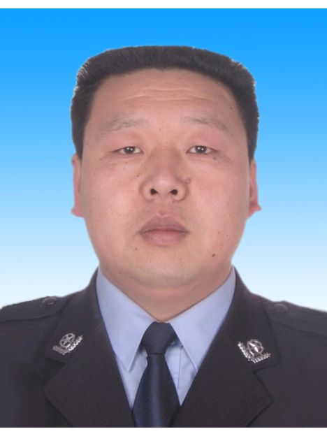 呂軍(山東省萊陽市公安局黨委委員、副局長、一級警長) 呂軍(山東省萊陽市公安局黨委委員、副局長、一級警長)
