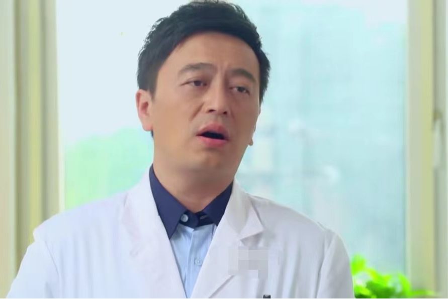 劉向前(都市情感劇《酸甜苦辣小夫妻》中的角色，由陳顥文飾演)