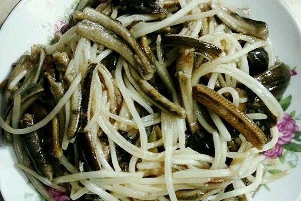 銀芽鱔絲 銀芽鱔絲