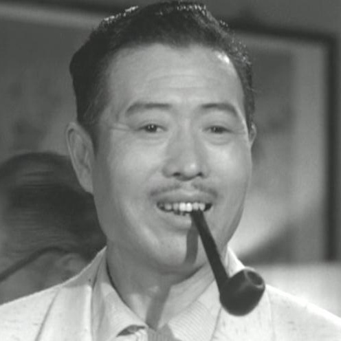 井淼飾何澤美（1960年電影《後門》）