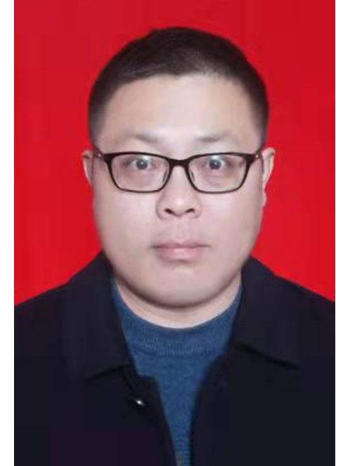 葉林(江西省浮梁縣茶產業發展中心主任,縣鄉村振興局黨組成員) 葉林(江西省浮梁縣茶產業發展中心主任,縣鄉村振興局黨組成員)