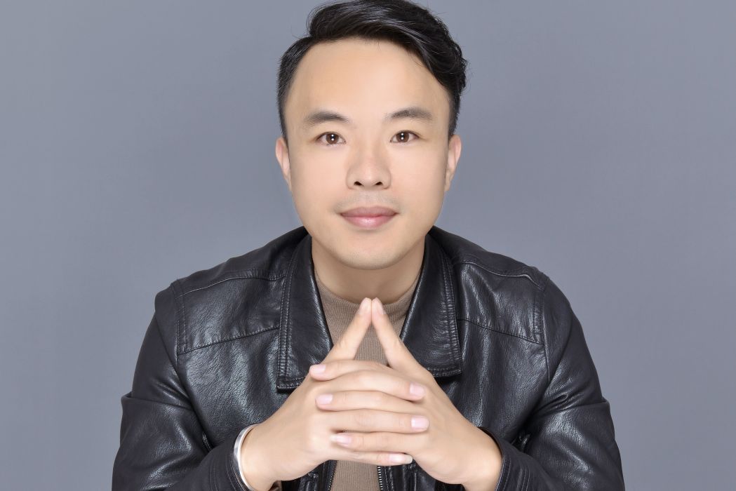 邱晨翔 邱晨翔