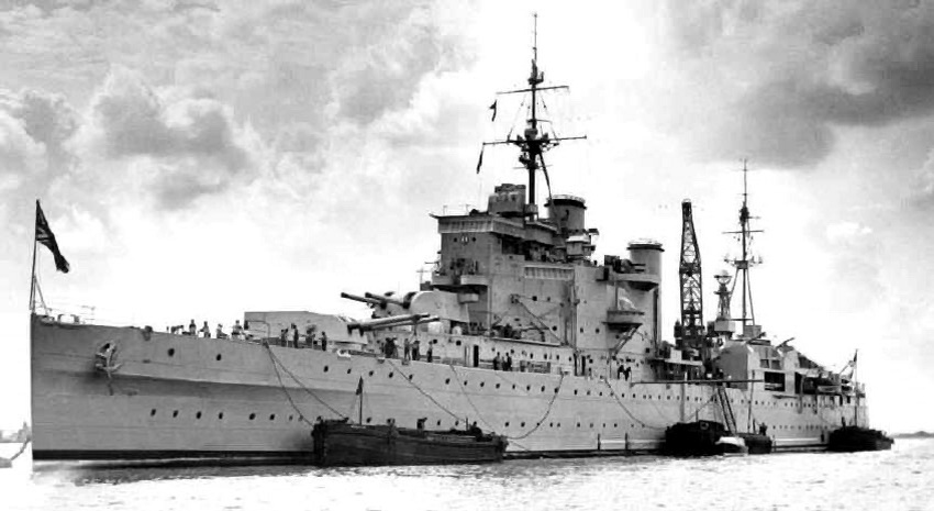 倫敦號重巡洋艦(HMS London)