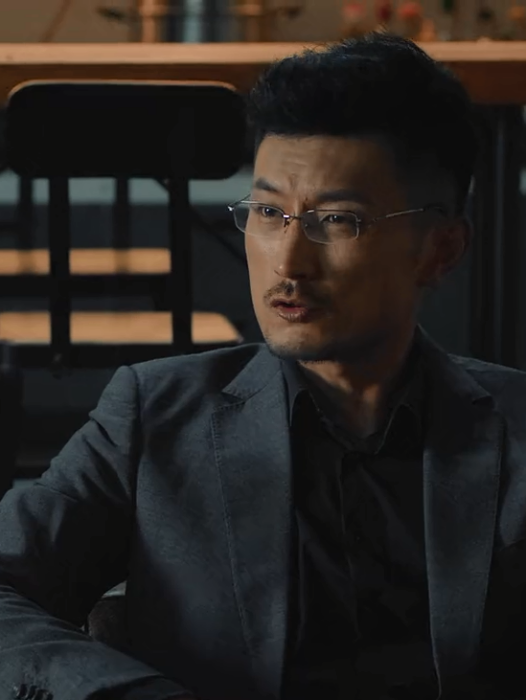 張旭東(都市犯罪喜劇《非常保鏢》中的角色)
