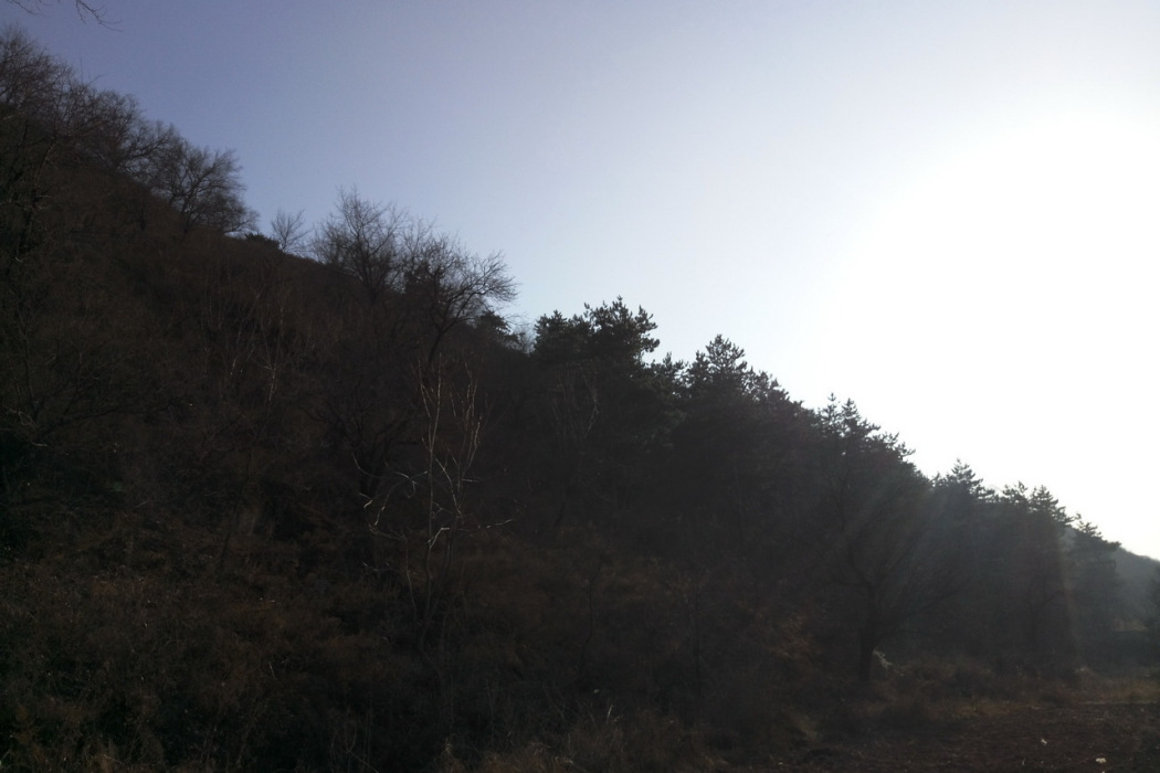 筆架山(山西省晉中市太谷區太岳山脈北段山脈) 筆架山(山西省晉中市太谷區太岳山脈北段山脈)