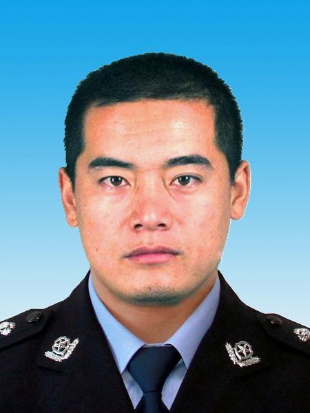 孫志強(內蒙古自治區興安盟烏蘭浩特市新城街道辦事處副書記、主任) 孫志強(內蒙古自治區興安盟烏蘭浩特市新城街道辦事處副書記、主任)
